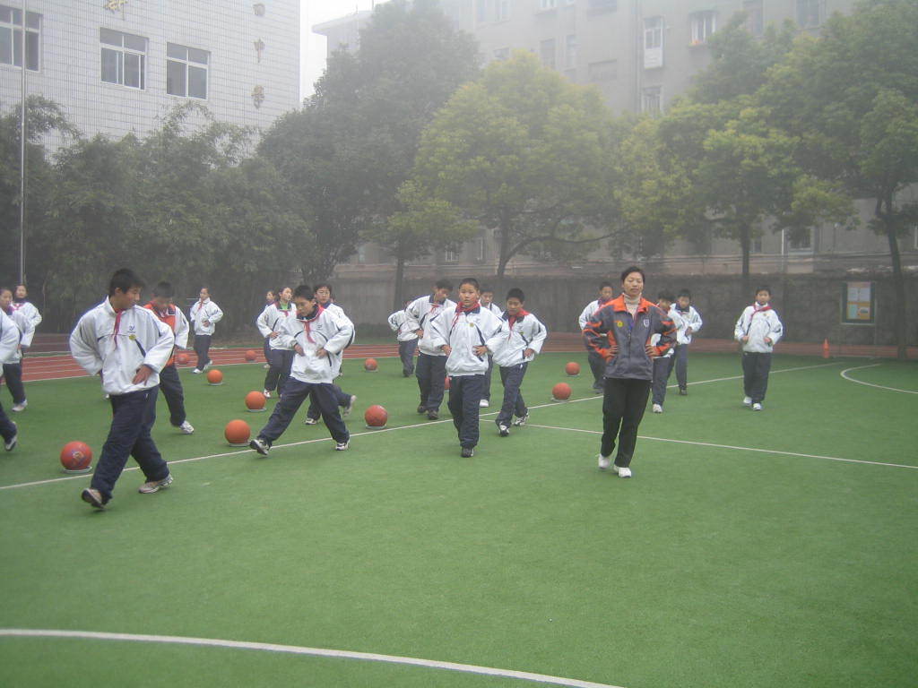 体育课篮球教案模板_篮球教案模板范文_中学篮球教案模板