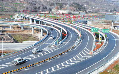 甘肃省明年起实行公路建设工程质量责任终身制