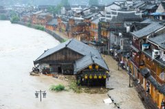 时评：“落水”古城暴露建筑规划问题