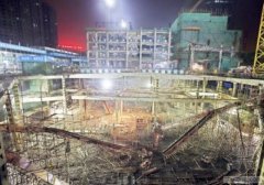 汉口第一高楼“永清商务综合区”昨日开始底板浇筑
