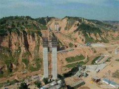 [延安]甘泉县一工程宿舍驻地山体滑塌 致19人死亡2人受伤