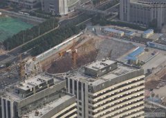 [广东]广州市珠江新城308米摩天大楼未批先建 楼已封顶被要求整改