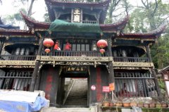 时评：古建筑修复，岂能“隆鼻削骨”