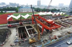 杭州地铁4号线在建工地发生土体突涌 被困8人中4人遇难