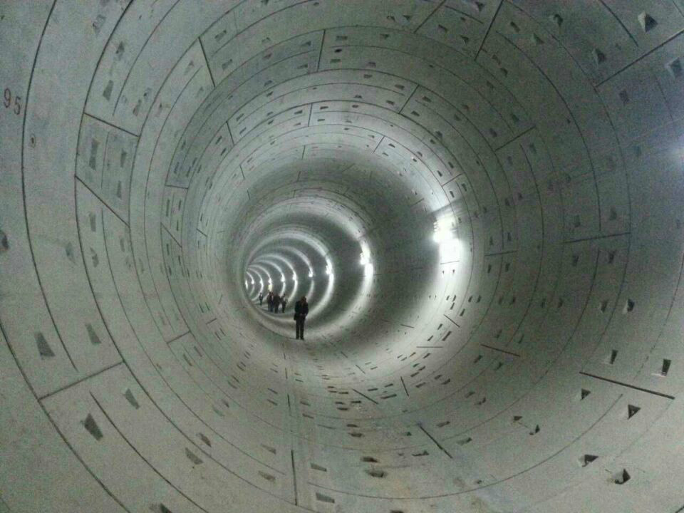 盾构管片是盾构法隧道的永久衬砌结构,盾构管片质量直接关系到隧道的